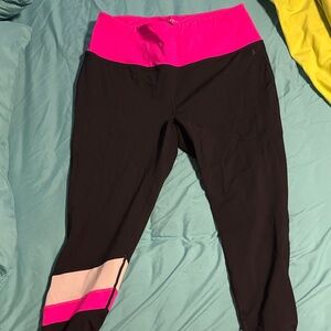 Torrid active size 2. Black Leggings with Pink Waistband